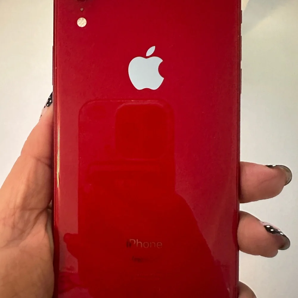 iPhone 📱 9. Excellent condition
